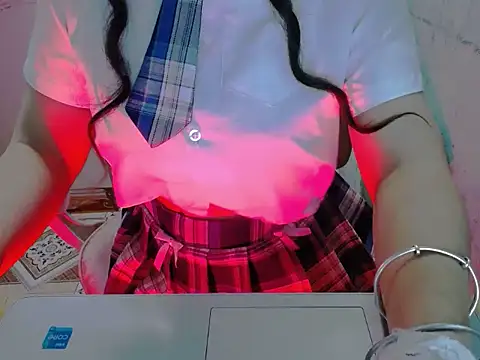 ahoa Tk online show from 4, 6, 2026