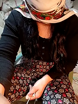 ezgi2545 online show from 12, 4, 2026