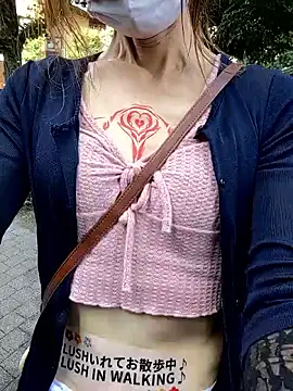 pink-mai online show from 10, 9, 2025