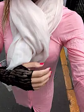 pink-mai online show from 6, 6, 2026