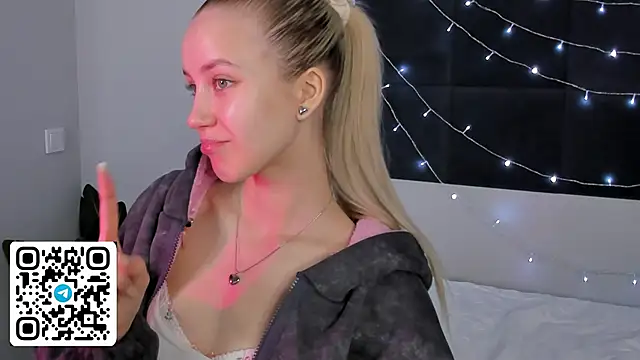 Anellyball online show from 17, 3, 2026