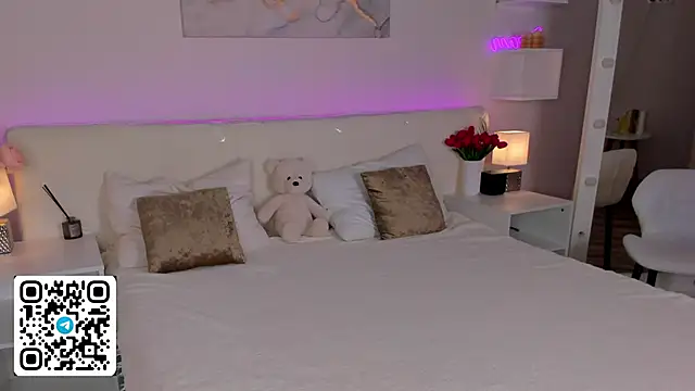 Anellyball online show from 26, 4, 2026