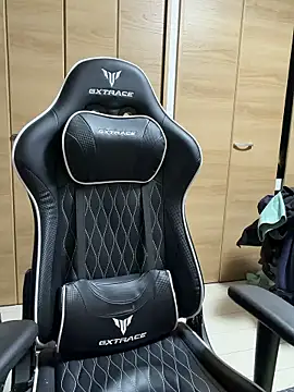 Snapshot of jiji9253 chatting on 15, 1, 2026 jiji9253 online show from 15, 1, 2026