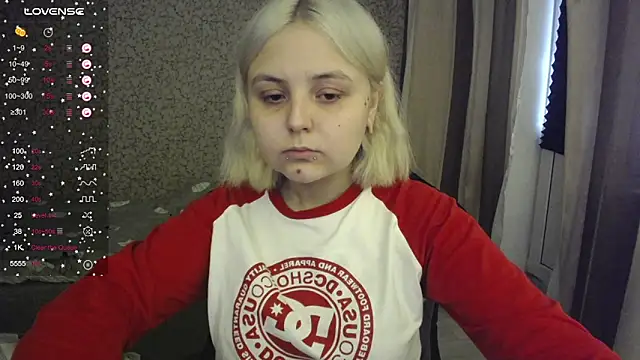 Snapshot of vendymories chatting on 13, 9, 2025 vendymories online show from 13, 9, 2025