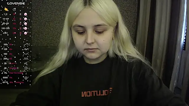 Snapshot of vendymories chatting on 7, 10, 2025 vendymories online show from 7, 10, 2025