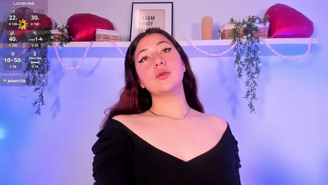 Nicolle Evanss  online show from 25, 2, 2026