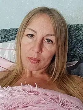 LunaSugarX online show from 18, 9, 2025