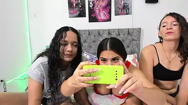 nay and aleja1 online show from 22, 4, 2026