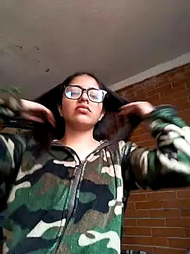 Goddesscut333 online show from 17, 12, 2025