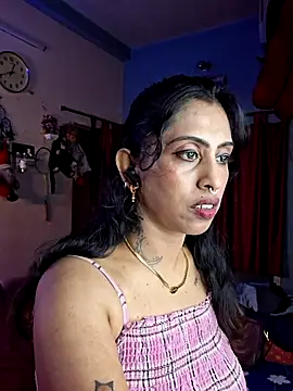 Love Beauty01 online show from 24, 4, 2026