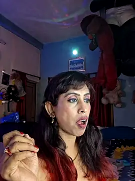 Love Beauty01 online show from 17, 6, 2026