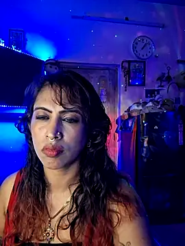 Love Beauty01 online show from 28, 7, 2026