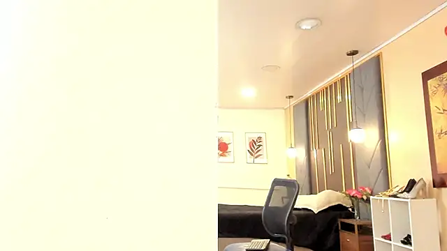 OliviGrace online show from 12, 2, 2026