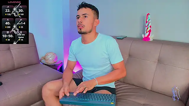 Valentiinoss online show from 27, 4, 2026