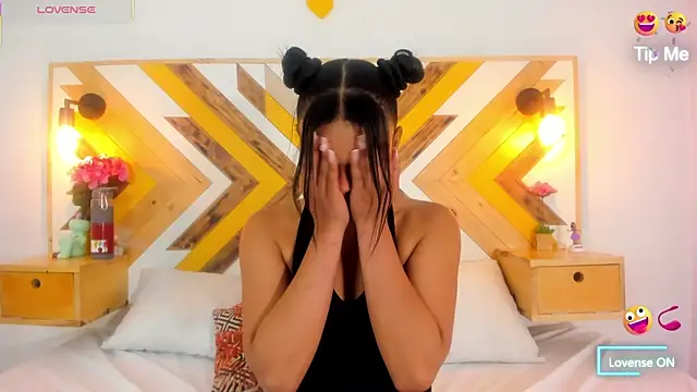 SoleneFontaine online show from 19, 9, 2025