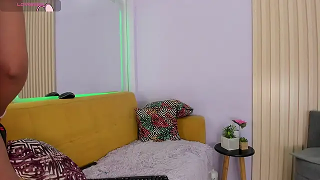 SoleneFontaine online show from 10, 3, 2026