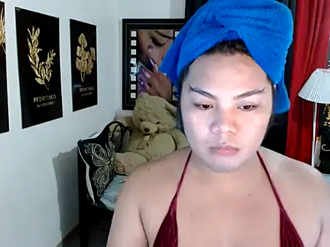 TSbrianaHugeCock online show from 27, 4, 2026