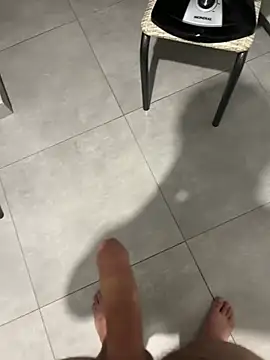 Novinho16cmz online show from 7, 4, 2026