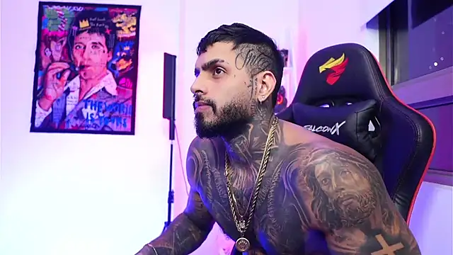 logan hugh8 online show from 12, 11, 2025