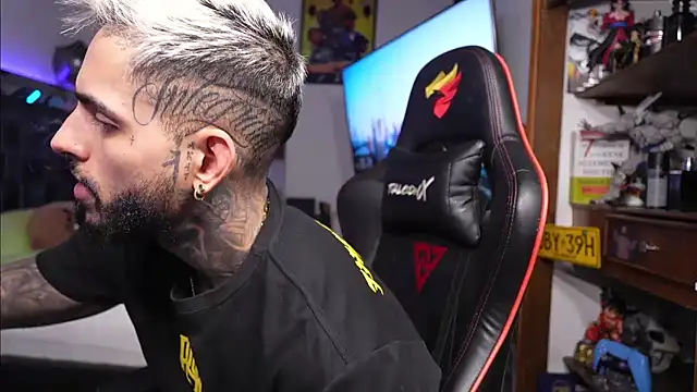 logan hugh8 online show from 14, 3, 2026