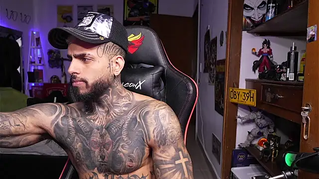 logan hugh8 online show from 22, 4, 2026