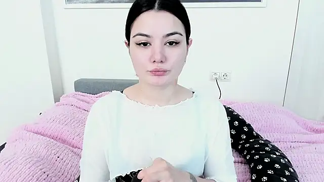 Dark Moni online show from 24, 4, 2026