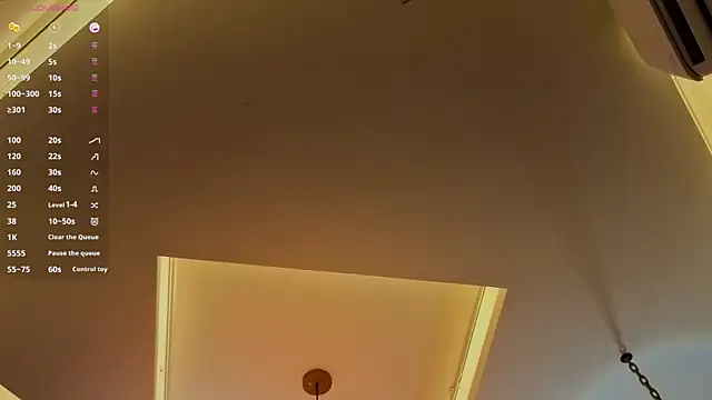 MiaWonderfull online show from 27, 6, 2026