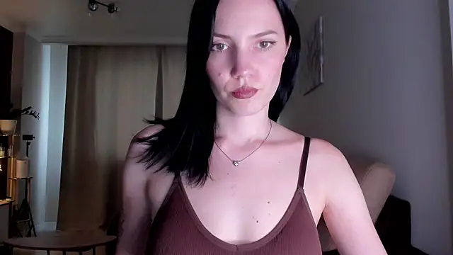 Snapshot of AdeleShinemm chatting on 17, 6, 2026 AdeleShinemm online show from 17, 6, 2026