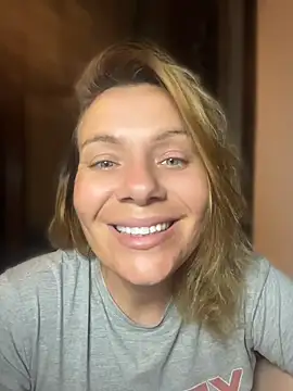 emmasweett11 online show from 27, 6, 2026