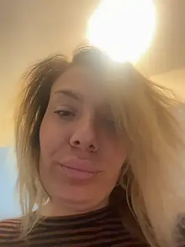 emmasweett11 online show from 5, 7, 2026
