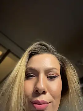 emmasweett11 online show from 15, 7, 2026