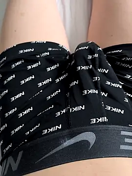 luckylover2024 online show from 23, 12, 2025