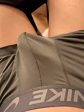 luckylover2024 online show from 4, 4, 2026