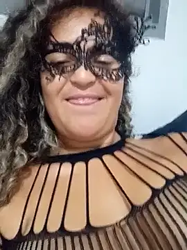 RaphinhaSanches online show from 16, 12, 2025