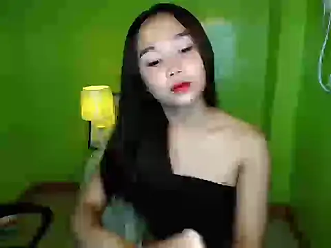 SultryCyraFoxmore online show from 26, 4, 2026