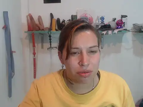 cloequeen15 online show from 22, 9, 2025