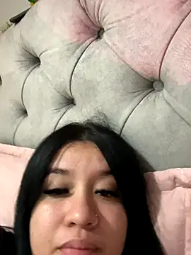 Snapshot of Aliciawhitee chatting on 9, 10, 2025 Aliciawhitee online show from 9, 10, 2025