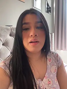 Snapshot of Aliciawhitee chatting on 30, 11, 2025 Aliciawhitee online show from 30, 11, 2025