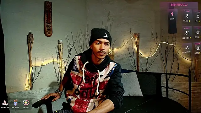 MarcusRain  online show from 2, 12, 2025