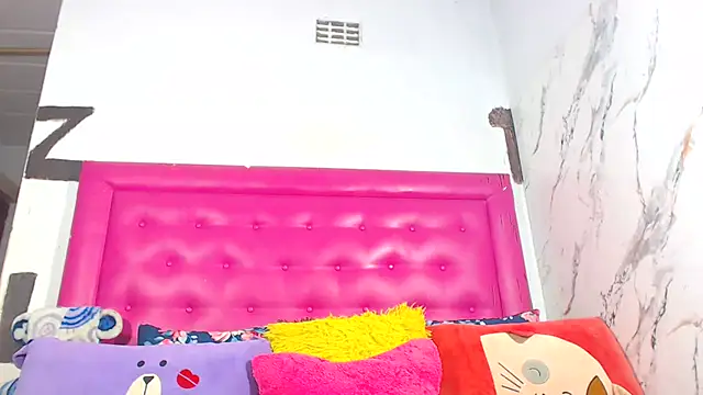 LoloQueen5 online show from 15, 7, 2026