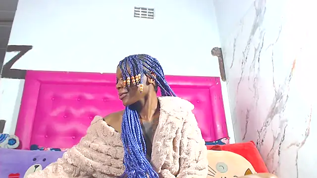 LoloQueen5 online show from 18, 7, 2026