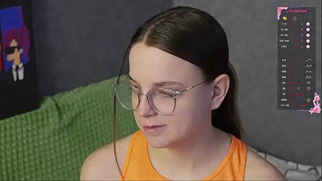 Violetwin online show from 25, 2, 2026