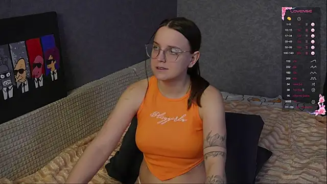 Violetwin online show from 31, 3, 2026