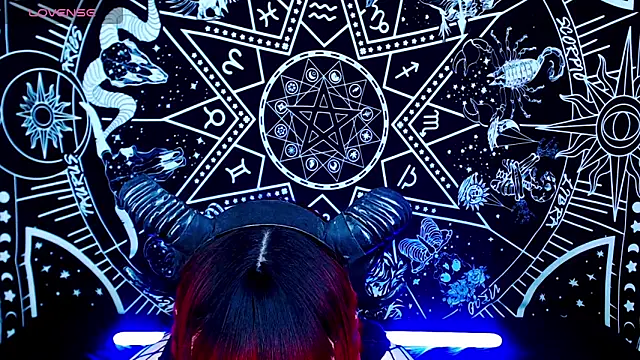 naomi satan online show from 26, 9, 2025