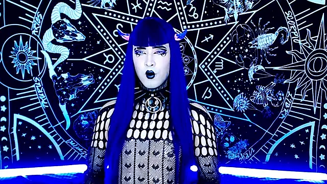 Snapshot of naomi_satan chatting on 21, 12, 2025 naomi satan online show from 21, 12, 2025