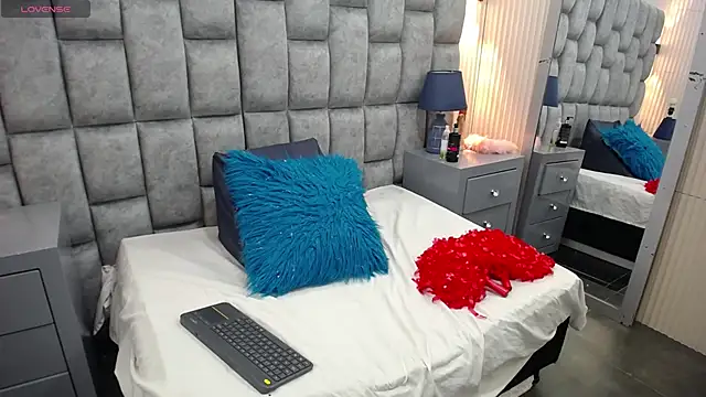 Snapshot of canela_a73 chatting on 31, 10, 2025 canela a73 online show from 31, 10, 2025