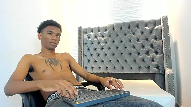 nero reyd online show from 22, 4, 2026