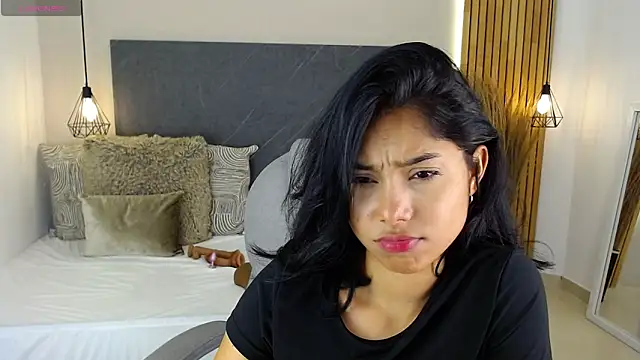 Milaa Star  online show from 28, 4, 2026