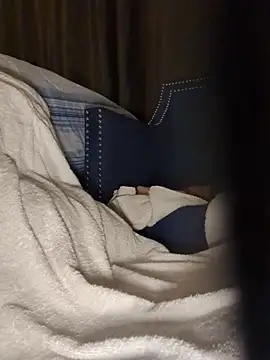 GRiZZLYBONE online show from 23, 12, 2025