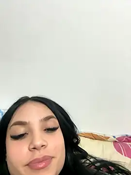 Snapshot of Natti_london chatting on 30, 9, 2025 Natti london online show from 30, 9, 2025